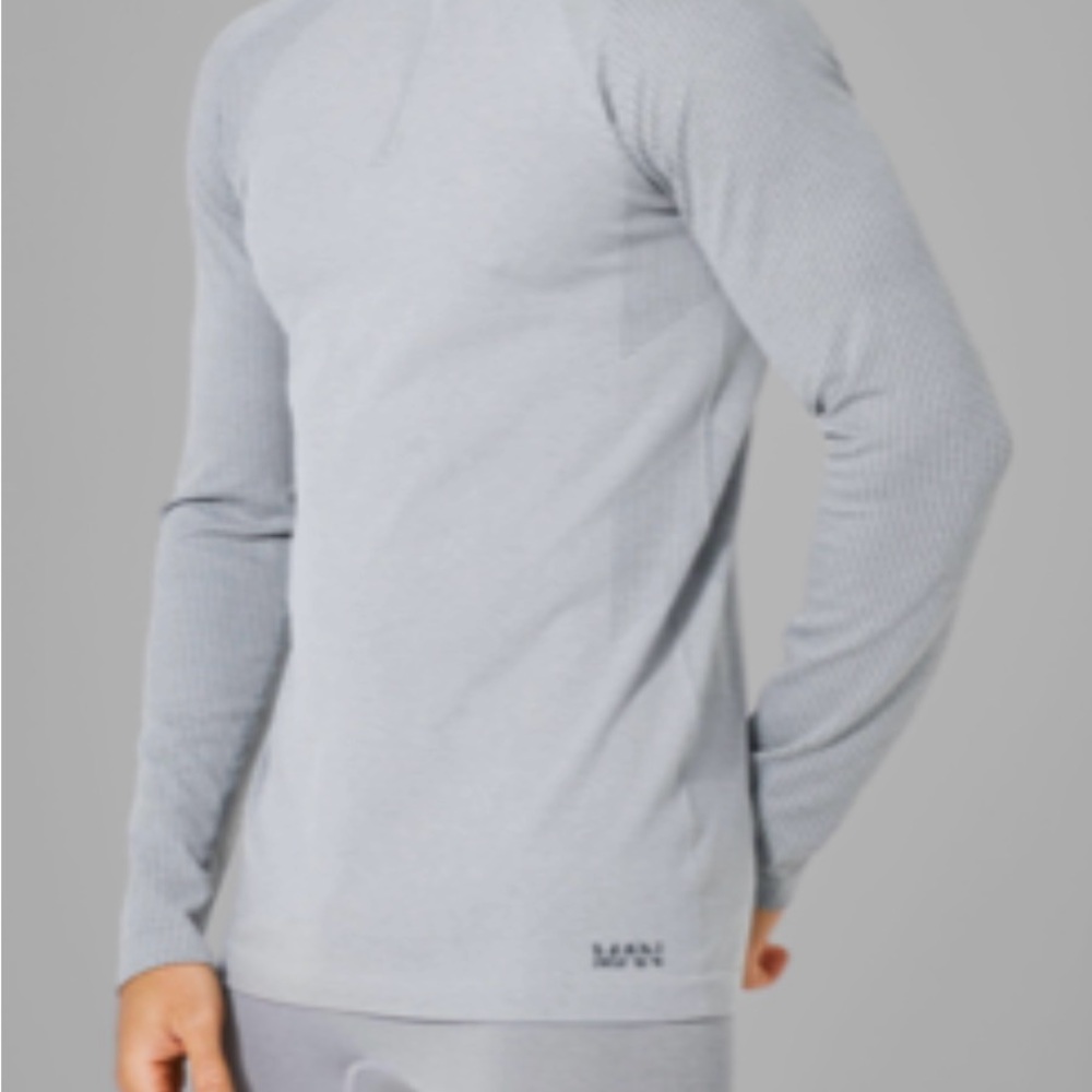 MAN ACTIVE SEAMLESS PERFORMANCE 1/4 ZIP TOP grey
